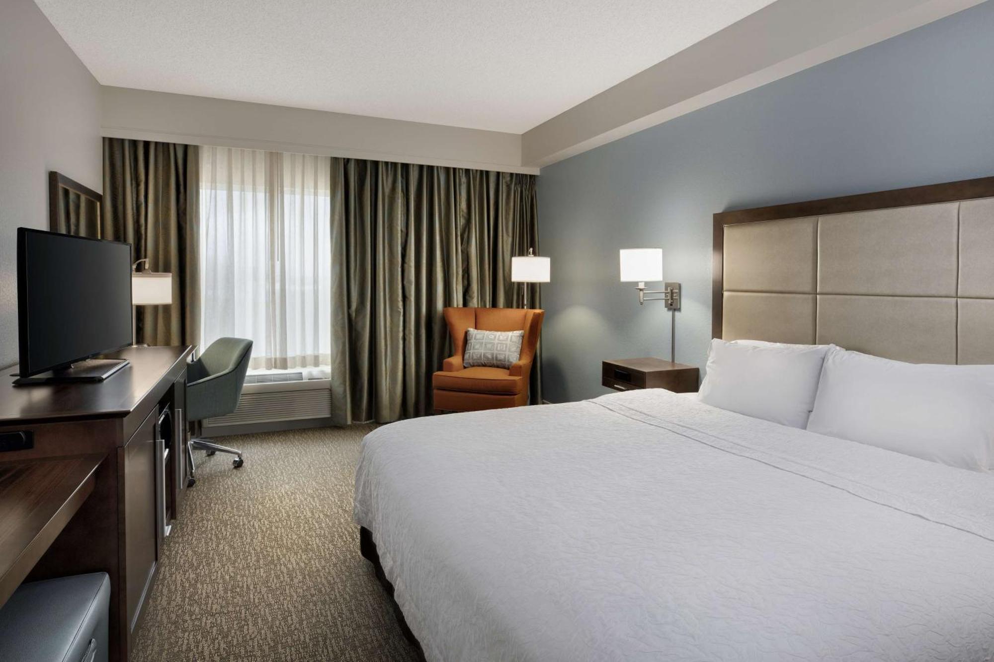 Hampton Inn West Palm Beach Central Airport Exterior photo