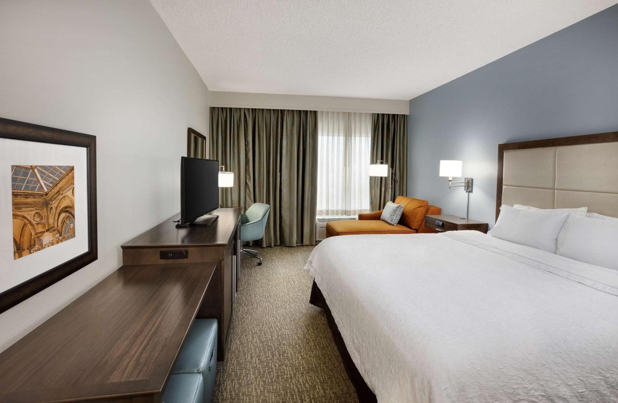 Hampton Inn West Palm Beach Central Airport Exterior photo