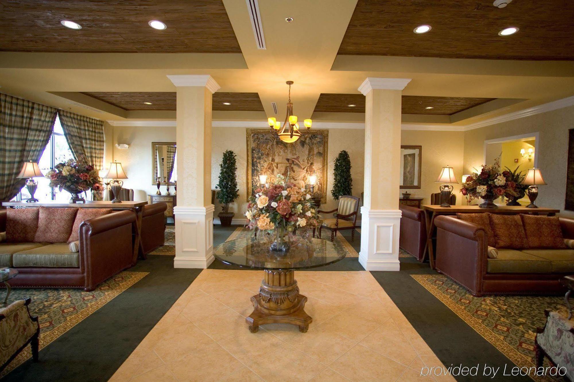 Hampton Inn West Palm Beach Central Airport Interior photo